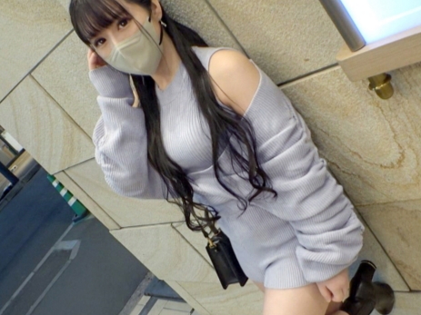【素人】普段はメイドの恰好でお給仕してる女の子！キモ客相手は疲れたみたい？今日は徹底的にエッチな事してイキまくろう！