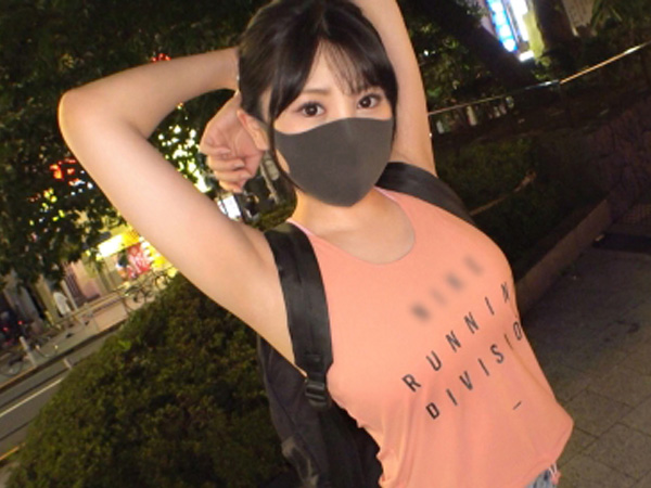 【素人ナンパ】ジョギングよりも性行為が大好きなアクティブ系お姉さんっ！美巨乳とキス姿がたまらんっ！！