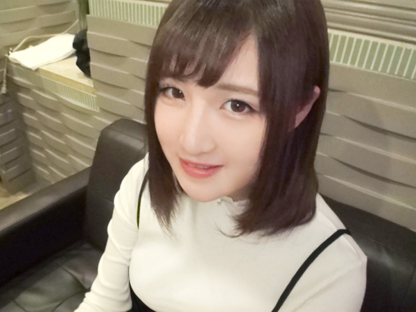 【ネットで釣れた素人娘の初撮り】「気持ち良すぎる…♥」応募してきたウブな娘と濃厚ハメ撮り！ 敏感おまんこを激しく責め、アンアン喘ぐ姿がエロすぎる！