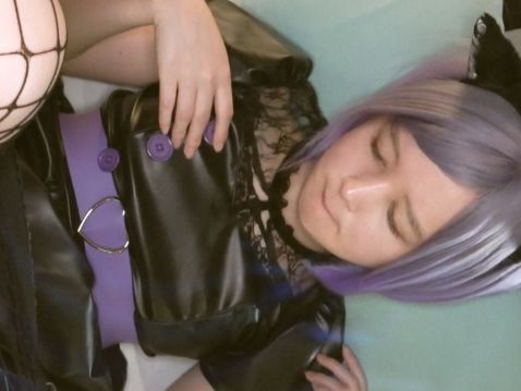 【地味カワコンカフェ嬢の裏の顔】『彼氏には内緒だよ…』コスプレ姿でホテルに誘い込む浮気SEX！エロコスで敏感ボディが激イキ連発！淫乱娘の本性丸出し！♡