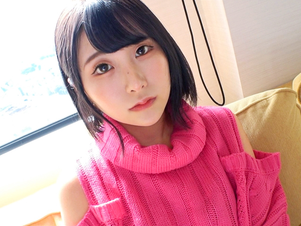 【初撮り美少女】小柄なロリっ娘が手マン＆クンニで大絶叫！小さなお口でデカチン咥え込み、必死にフェラチオする姿がたまらん♡ウブな反応がエロかわいい！