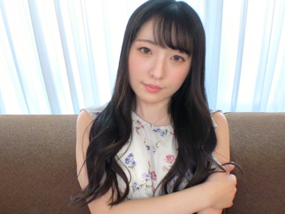 【無毛マ●コの快感】『あっ…そこダメぇ』清楚系カワイイ子のツルマンを責めまくり！ピンクの無毛マ●コにチ●ポ挿入、激しく突きまくって感じさせる濃厚セックス！ツルマン美少女が乱れる姿に興奮MAX！♡