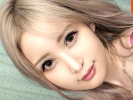 【金髪ギャルの恥じらいバック】『やばっ…気持ちいい…w』色白美肌のギャルが鏡の前でお尻ペンペン！バックから激しく突かれて、イキ顔を晒しながら中出しの快感に悶える！♡