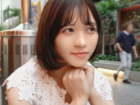 【清楚系女子の裏の顔】『あっ…ダメ…感じちゃう…』キュートな顔して電マとバイブでW刺激！バックから激しく突かれて綺麗なカラダがエロく悶える♡