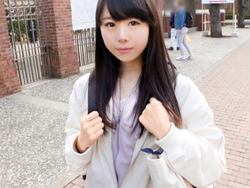 【素人ナンパ】経験少ないJDちゃんが照れながら交尾…一生懸命にフェラで肉棒を舐めてメス穴ピストンで感じる…♡