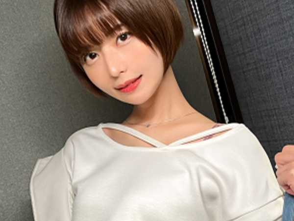 【ショートカットJDの初々しいSEX】『初めてでドキドキ…』超かわいいスレンダー女子大生が、フェラから生挿入まで大胆に挑戦！色んな体位で感じまくる姿がたまらない♡