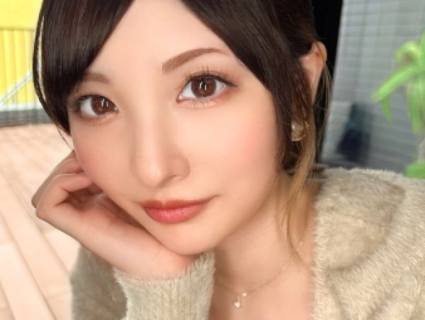 【爆尻お姉さんの甘ラブSEX】色白くびれボディの美人がイチャイチャハメ撮り♥まったりセックスで愛を確かめ合う、ラブラブな2人の濃厚なひと時！！