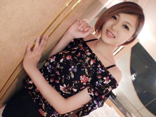 【美脚スレンダー美女の初撮り】『感じちゃう…』モデル体型の素人娘がハメ撮りで大胆に！フェラチオでギンギンになったチンポをクンニで濡れ濡れマンコにズボッ！スレンダー美ボディを激しく揺らすエロいセックスにメロメロ♡