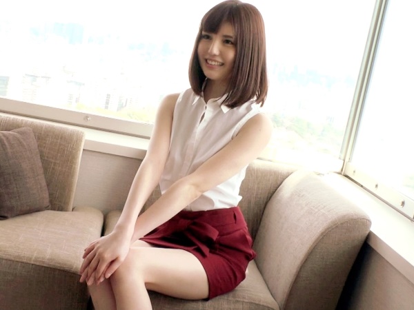 【緊張の初撮影】ストレス発散で快楽に目覚めた美人お姉さん、カメラの前で大胆オナニー！日頃の欲求をぶちまけ、淫乱スイッチON♡