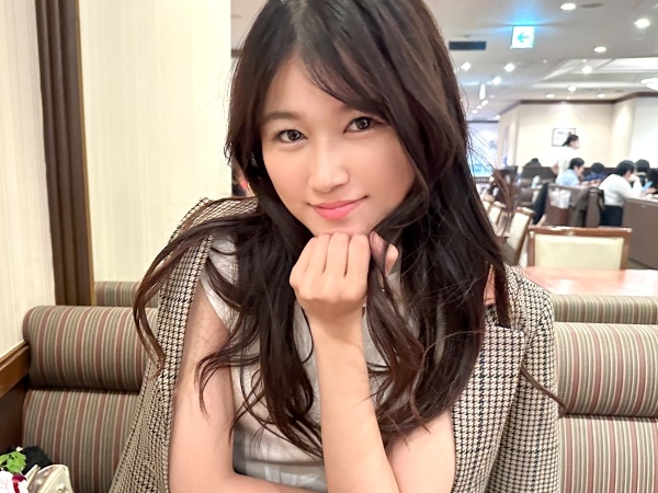 【潮吹きアクメ】美しすぎる美容師さんが潮吹き♡淫乱さを露呈し激ぐしょ濡れ痴態を見せるっ！！