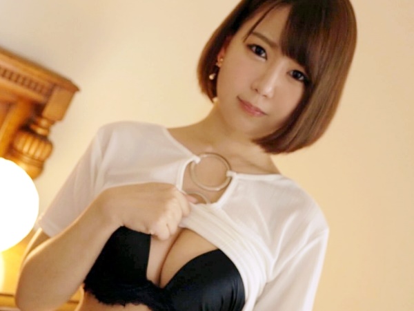 【極上お姉さんのご奉仕タイム】『私にまかせて♡』尽くしたがりな美巨乳お姉さんがチンポを丁寧にフェラ＆パイズリでご奉仕！愛撫でトロトロになったマンコはもう我慢の限界！！