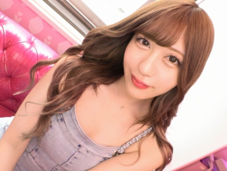 【エロカワギャル店員】『気持ちいい…もっと…』有名店で働く美ボディお姉さんがエロ唇とトロマンで男を誘惑！ギャル特有のえっちな雰囲気に翻弄されまくり！w