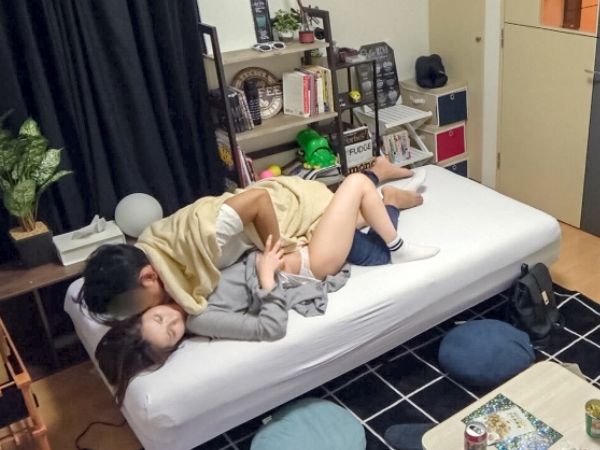 【JDの無防備な夜】バーでナンパした女子大生を隠し撮り！ヤリ部屋で本能むき出しのセックスに没頭♡カメラの前で恥じらいながら乱れる姿がエロすぎる！