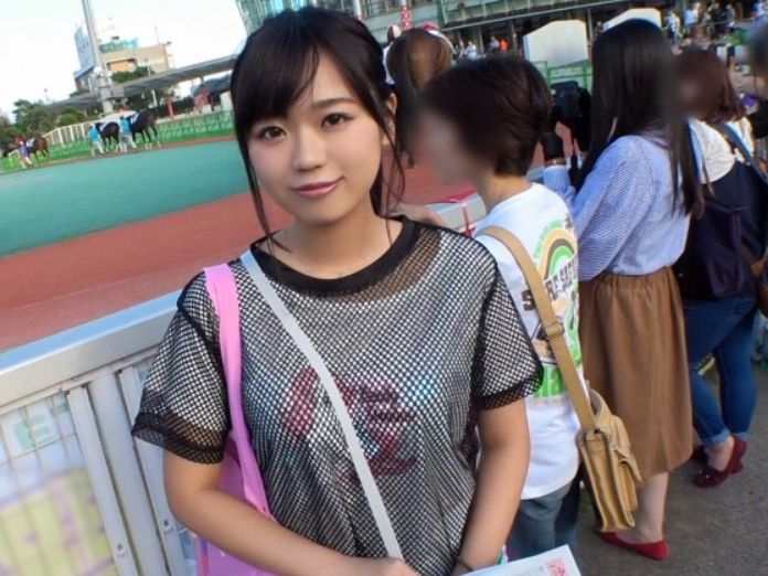【馬好き女子の敏感おまんこ】『やだっ…恥ずかしい…』電マ責めでぐちょ濡れ！クンニで悶絶！！馬乗り体位で激しく腰振る姿がエロすぎる！！ｗ